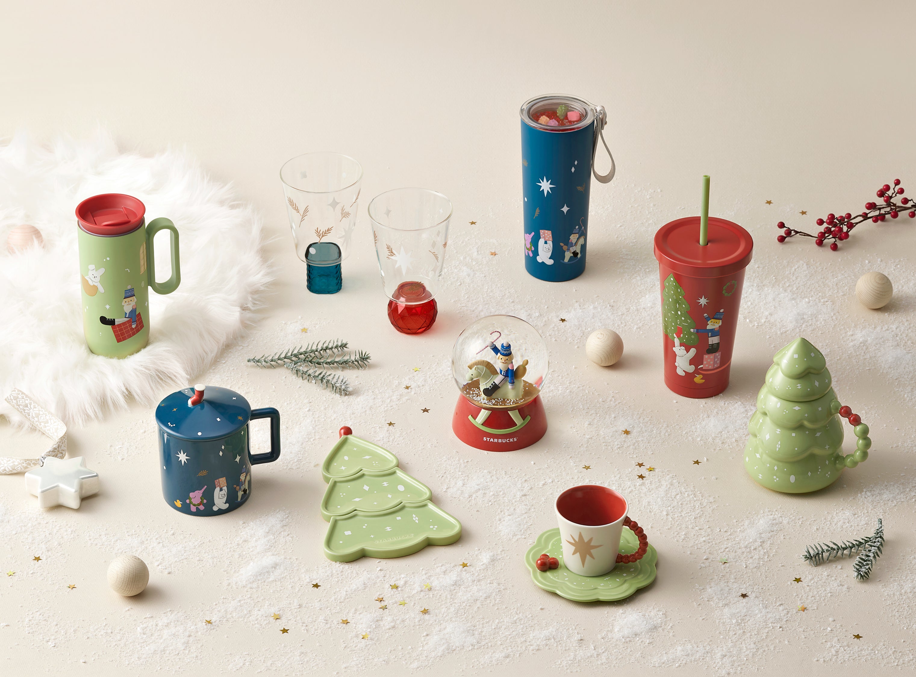http://store.starbucks.co.nz/cdn/shop/collections/2021-SBUX-13_Holiday2022_Images-1.jpg?v=1661724879
